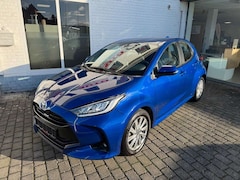 Bild des Angebotes Toyota Yaris 1.5-l-VVT-i Active *TOP*