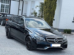 Bild des Angebotes Mercedes-Benz E 63 AMG 4Matic *Brabus 20"*360°*Scheckheft*