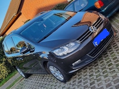 Bild des Angebotes VW Sharan 2.0 TDI DSG BlueMotion Technology Cup