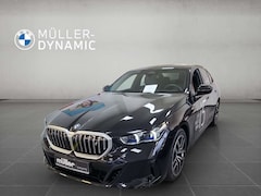 Bild des Angebotes BMW i5 eDrive40 LIMOUSINE M SPORT LED KOMFORTZUG PARKING