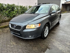 Bild des Angebotes Volvo V50 2.0 Momentum