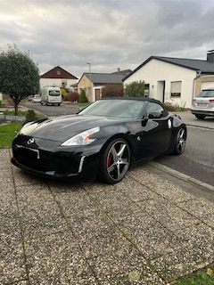 Bild des Angebotes Nissan 370Z 370 Z Roadster Pack / Akrapovic