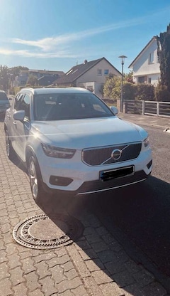 Bild des Angebotes Volvo XC40 Momentum Pro 2WD