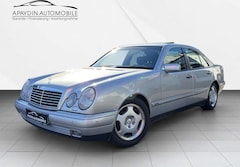Bild des Angebotes Mercedes-Benz E 230 Avantgarde Lim. Aut. 1.HAND/XENON/NAVI/GSD