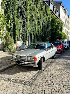 Bild des Angebotes Mercedes-Benz 230 CE 2.Hand