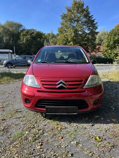 Bild des Angebotes Citroen C3 1.1 Tonic
