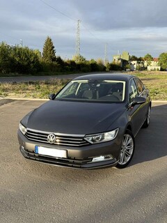 Bild des Angebotes VW Passat Variant B8 **Neu Tüv** ohne mängel