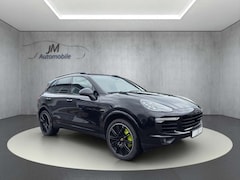 Bild des Angebotes Porsche Cayenne S Chrono Pano AHK Memory PDLS StHz