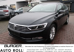 Bild des Angebotes VW Passat Variant Comfortline Navi AHK SitzHZG PDC v+h Massa