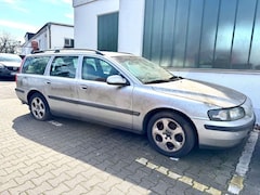 Bild des Angebotes Volvo V70 2.0T Premium *Automatik+LPG*