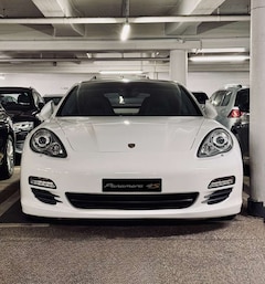Bild des Angebotes Porsche Panamera 4S