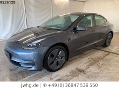Bild des Angebotes Tesla Model 3 Dual AWD Wärmepumpe Autopilot 3 Kam Pano