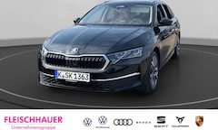 Skoda Octavia Combi 2.0 TDI  Selection AHK ACC CHROM NAVI WINTER