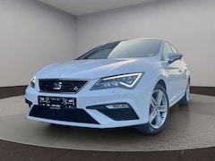 Bild des Angebotes SEAT Leon FR/LED/ACC/Lane-Assist/PANO/CarPlay