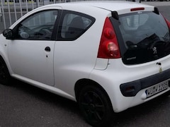 Bild des Angebotes Peugeot 107 107 70 Black