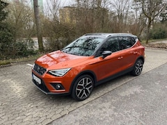 Bild des Angebotes SEAT Arona Seat Arona 1.0 TSI DSG | Top-Zustand (Seniorenvorbesitz) | Beats & LED