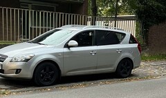 Bild des Angebotes Kia Carens Kia ceed Sw