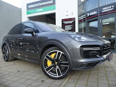 Bild des Angebotes Porsche Cayenne Turbo PANO/ENTERTAIN/HUD/CARBON/BURMESTER