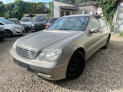 Bild des Angebotes Mercedes-Benz C 180 Kompressor-SCHECKHEFT-TÜV NEU-1 HAND-TOP!