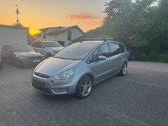 Bild des Angebotes Ford S-Max Titanium PDC MFL AHK GASANLAGE