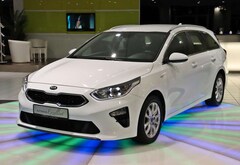 Bild des Angebotes Kia Ceed SW / cee'd SW Automatik*ALU*LED*NAVI*PDC*SHZ