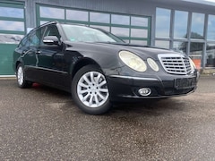 Bild des Angebotes Mercedes-Benz E 280 T Elegance AHK Leder Standheizung MB Scheckheft