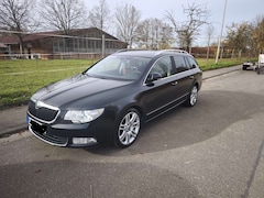 Bild des Angebotes Skoda Superb Combi 2.0 TDI Elegance