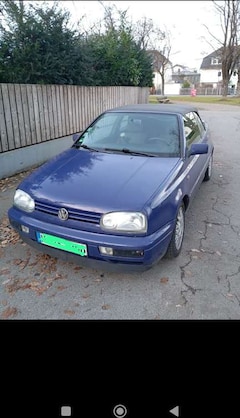 Bild des Angebotes VW Golf Cabriolet Cabrio 1.8 Basic 75cv *NEU*TÜV NEU*