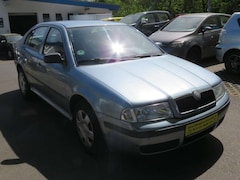 Bild des Angebotes Skoda Octavia 1.6 Family Edition