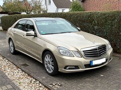 Bild des Angebotes Mercedes-Benz E 350 E 350 CDI BlueEfficiency 4Matic