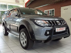 Bild des Angebotes Mitsubishi L200 Doppelkabine 4WD '93tkm #1.Hand