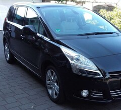 Bild des Angebotes Peugeot 5008 2.0 HDI FAP 150 Platinum