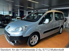 Bild des Angebotes Peugeot Partner Tepee Tendance AHK/NAVI/KLIMA/SHZ/PDC