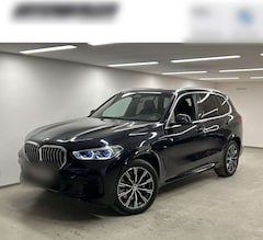 Bild des Angebotes BMW X5 xDrive40i M Sportpaket Pano Parking Plus Driving P