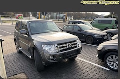 Bild des Angebotes Mitsubishi Pajero Intense *4x4*LEDER*XENON*SHZ*NAVI*KAMERA*