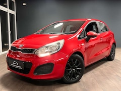 Bild des Angebotes Kia Rio 1.2 Edition 7 / 1.HAND / KLIMA / SIGNAL RED