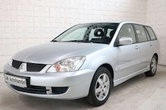 Bild des Angebotes Mitsubishi Lancer Lim./ Kombi Invite Kombi Klimaautomatik