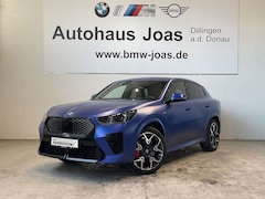 Bild des Angebotes BMW iX2 M Sportpaket Pro Aktivsitz HK HiFi
