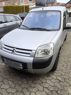 Bild des Angebotes Citroen Berlingo 1.6 16V Tonic
