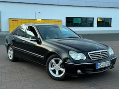Bild des Angebotes Mercedes-Benz C 180 Kompressor Automatik Classic