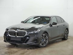 Bild des Angebotes BMW 530 eA Lim M Sportpaket UPE 86255EUR AHK GSD ACC