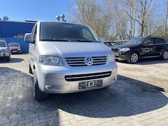 Bild des Angebotes VW T5 California Multivan Concert (Austausch Motor 227.505km)