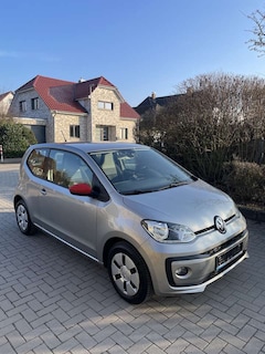 Bild des Angebotes VW up! Colour Edition *Vollausst.* 2.Hnd Tüv+Service Neu