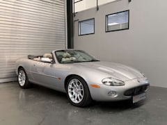 Bild des Angebotes Jaguar XKR 4,0 Kompressor Cabrio