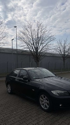 Bild des Angebotes BMW 318 318i