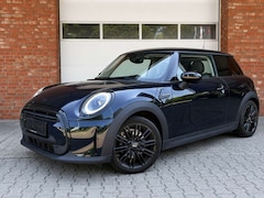 MINI Cooper D Facelift Modell 2022 Sportsitze LED