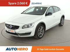 Bild des Angebotes Volvo S60 Cross Country 2.4 D4 Summum AWD Aut.*NAVI*BiXENON*PDC*SHZ*TEMPO*
