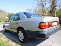 Bild des Angebotes Mercedes-Benz E 230 E-Klasse