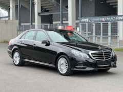 Bild des Angebotes Mercedes-Benz E 350 Lim. BlueTec*PDC*SCHIEBEDACH*SITZHZ