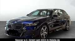 Bild des Angebotes BMW 530 e xDrive Touring M Sport*HUD*DriveAssist*LED